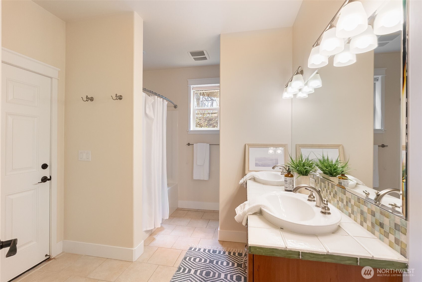 20 Far Summit Place , Bellingham, WA 98229