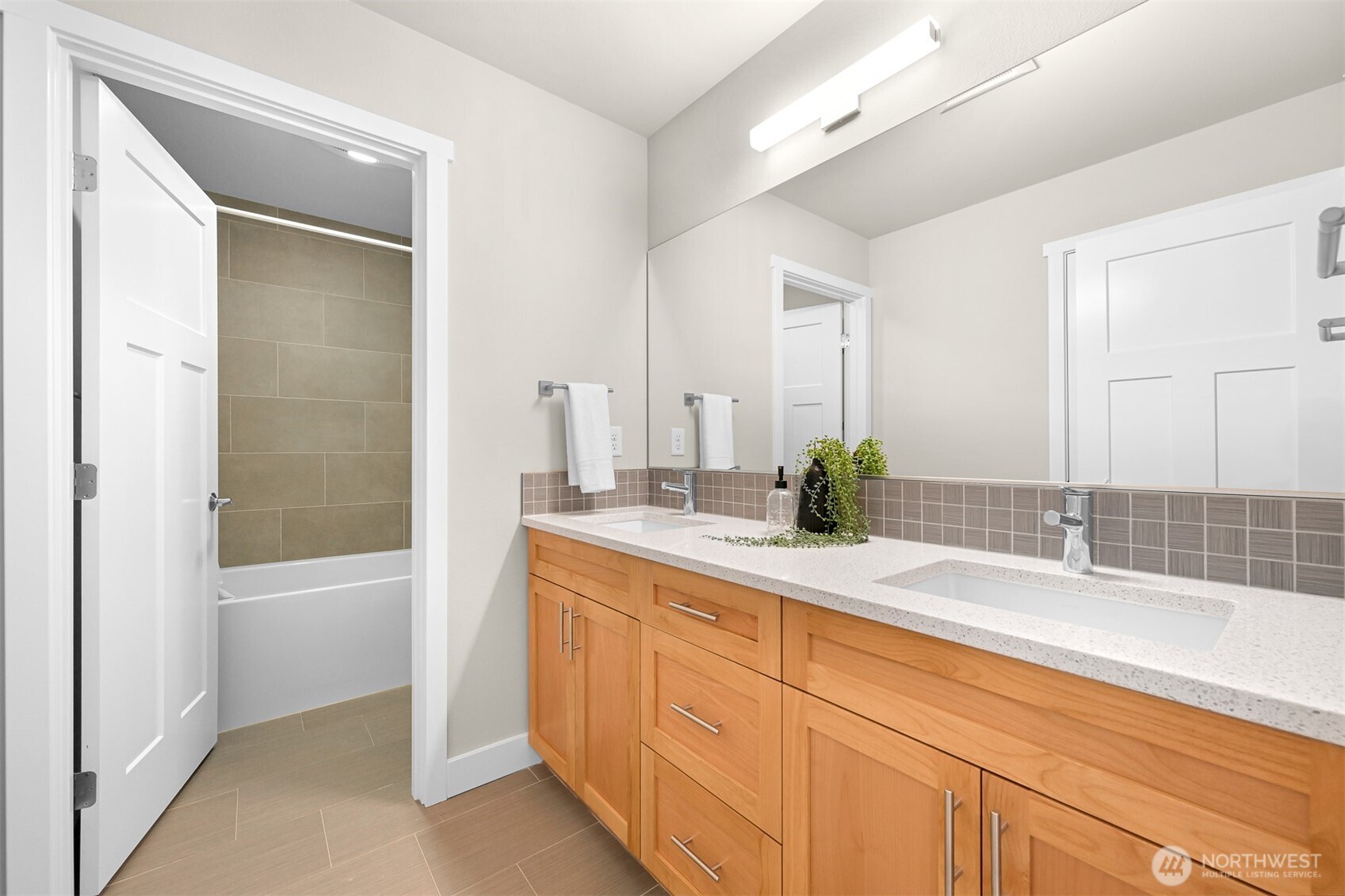 8968 Garibaldi Court , Blaine, WA 98230