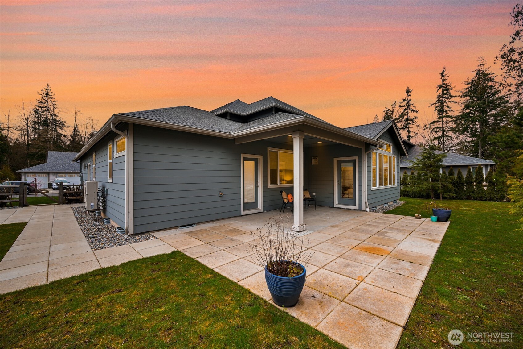 8968 Garibaldi Court , Blaine, WA 98230