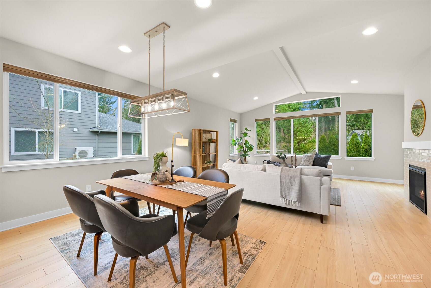 8968 Garibaldi Court , Blaine, WA 98230