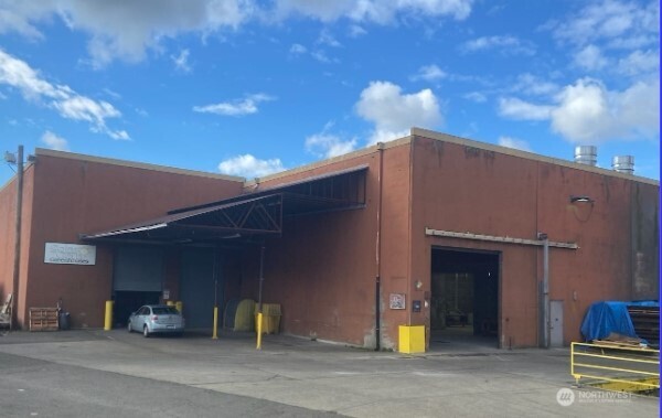 2926 S Steele Street , Tacoma, WA 98409