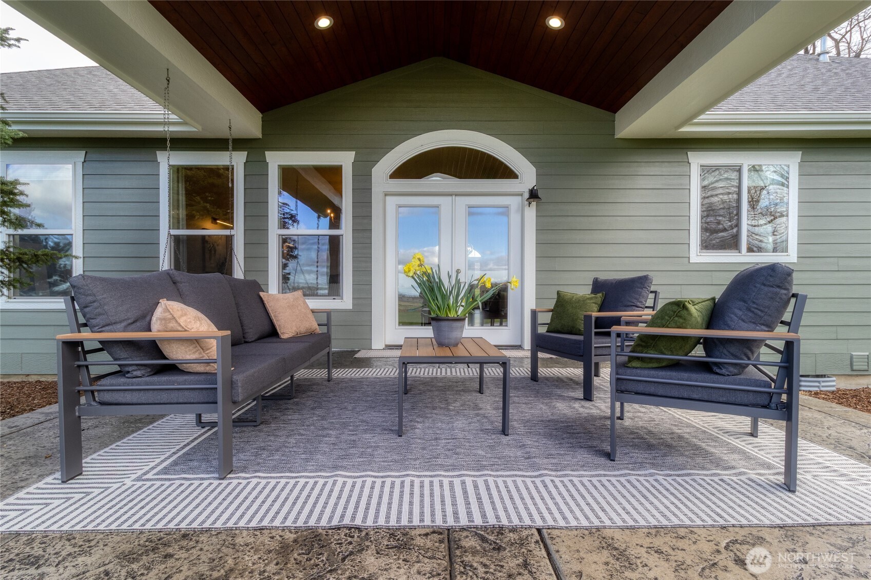 236 Looking Glass Road , Walla Walla, WA 99362