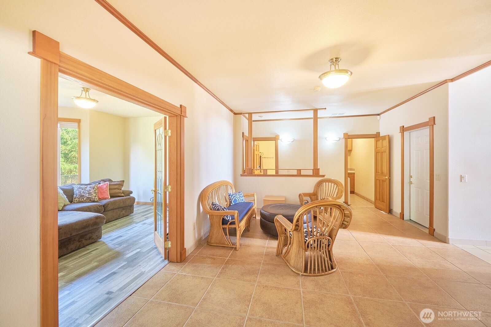 238 25th Street NW, Long Beach, WA 98631