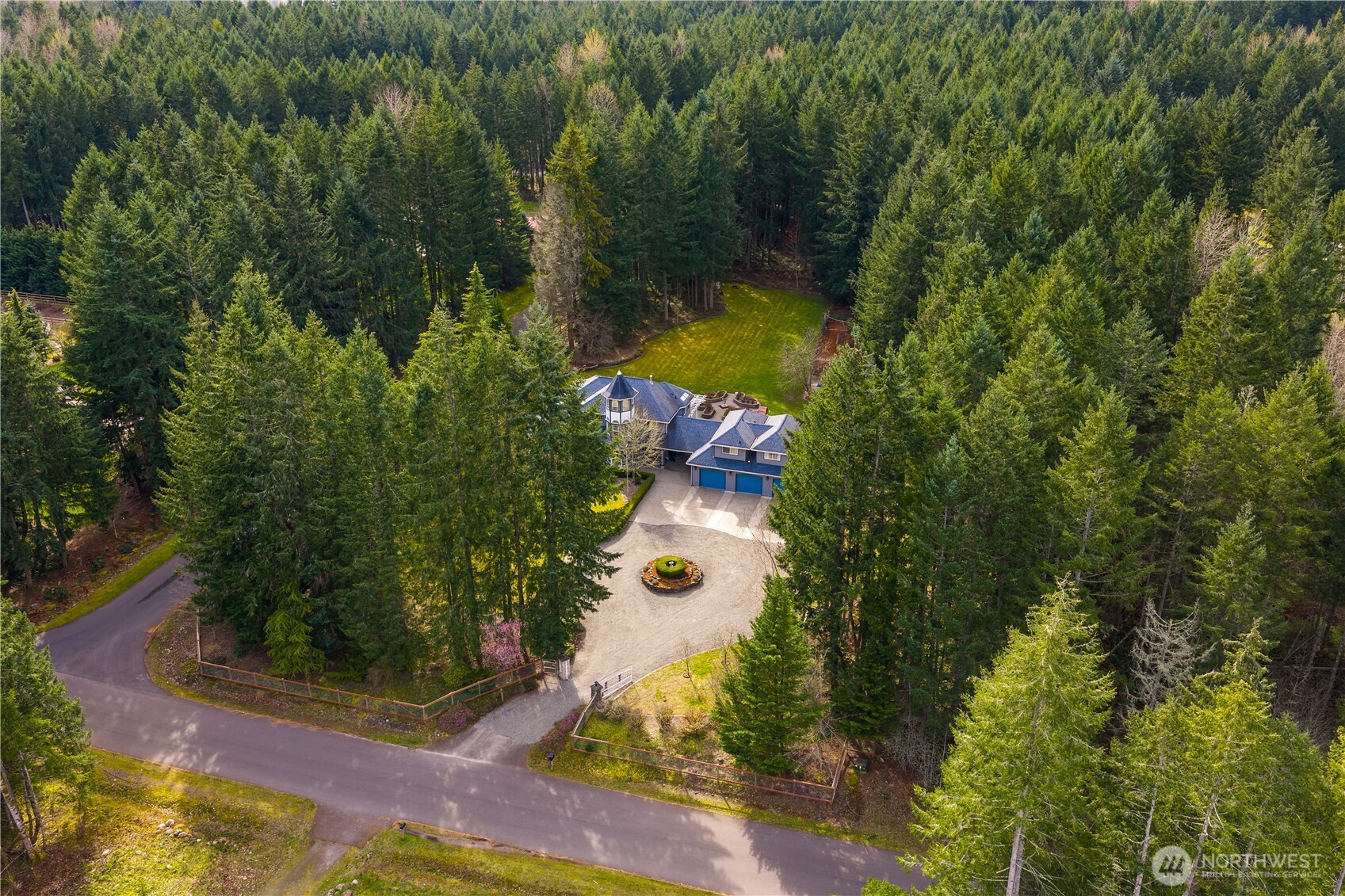 34914 27th Avenue E, Roy, WA 98580-8864