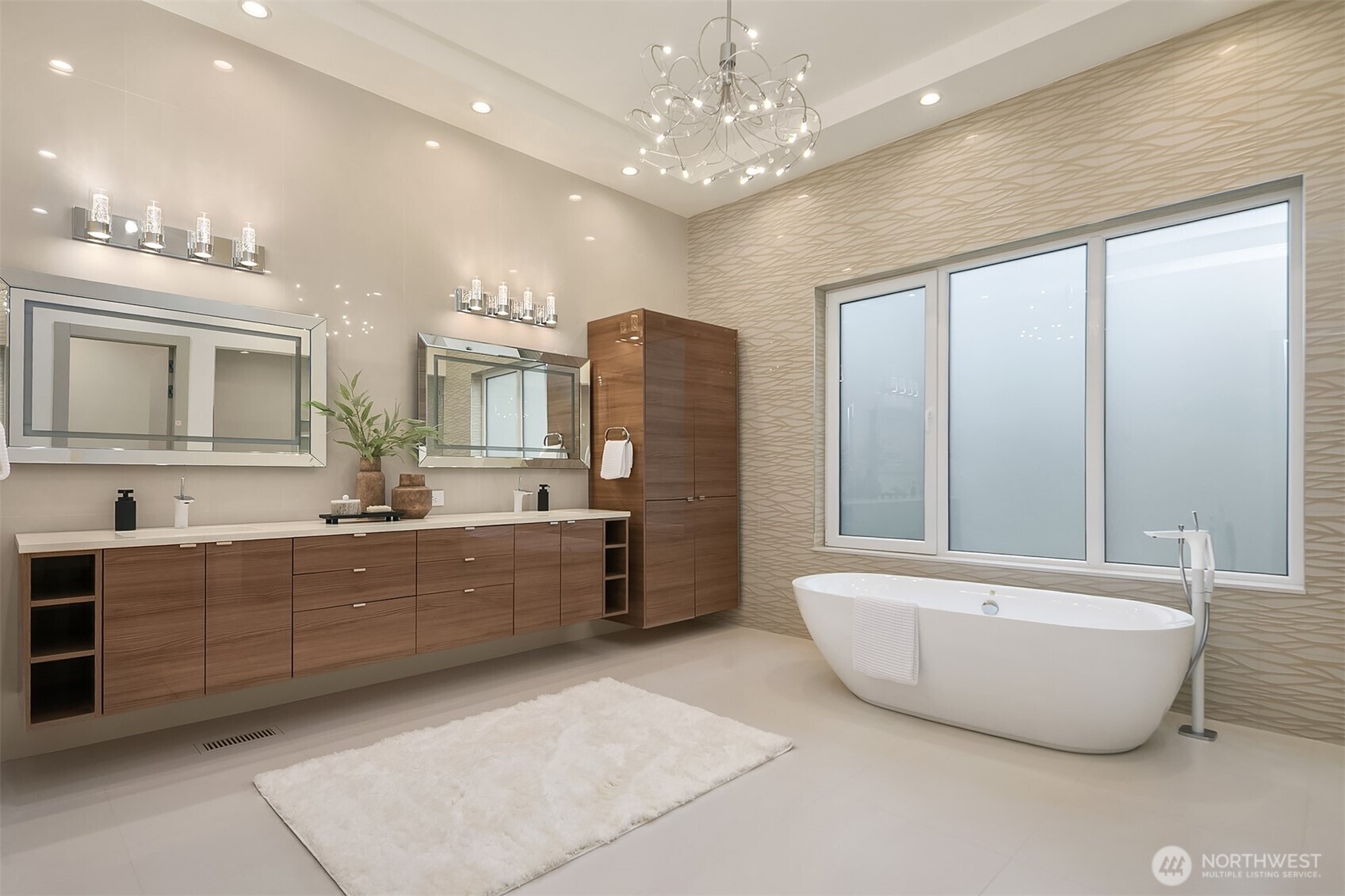 2847 134th Avenue NE, Bellevue, WA 98005