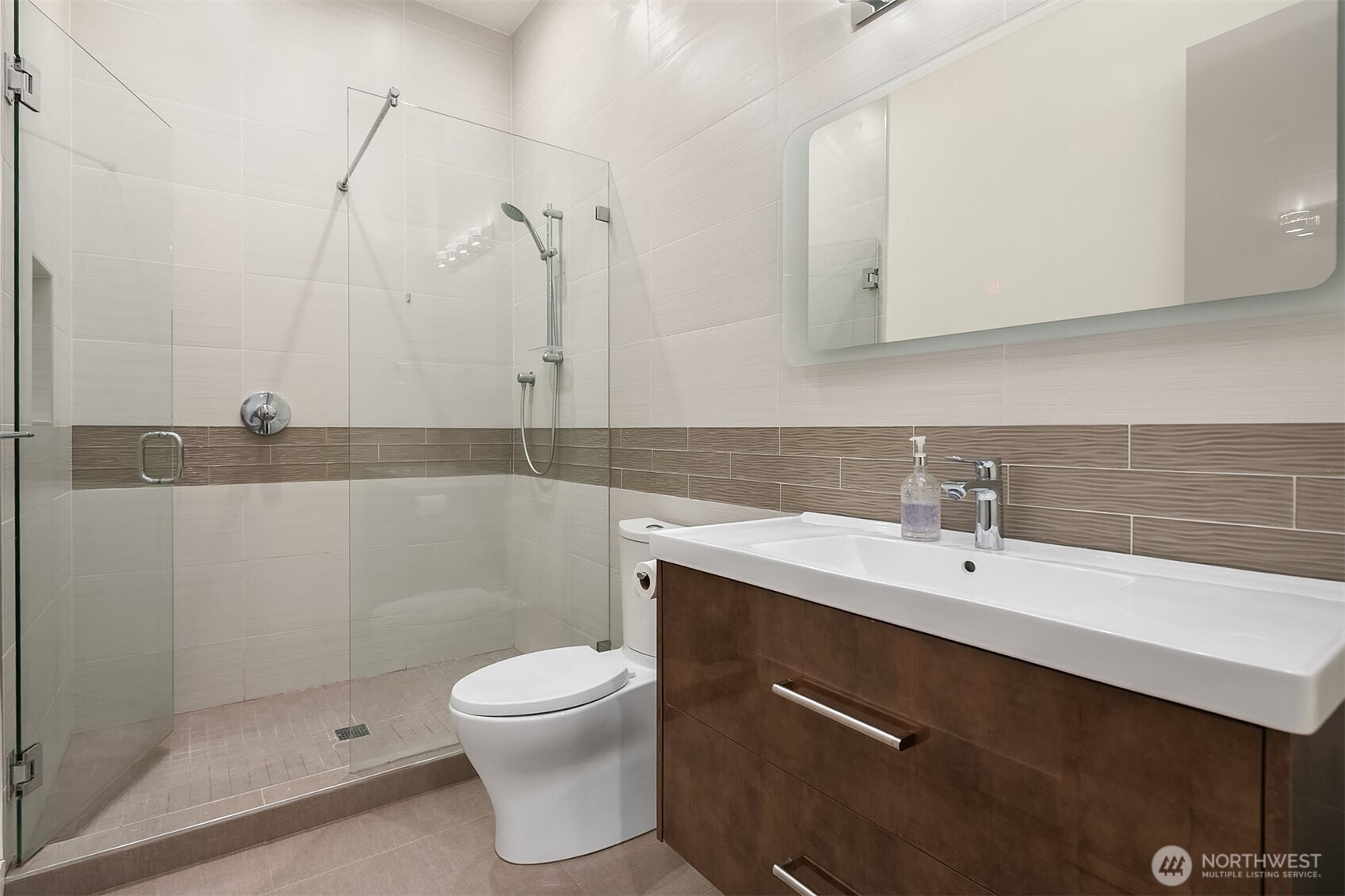 2847 134th Avenue NE, Bellevue, WA 98005