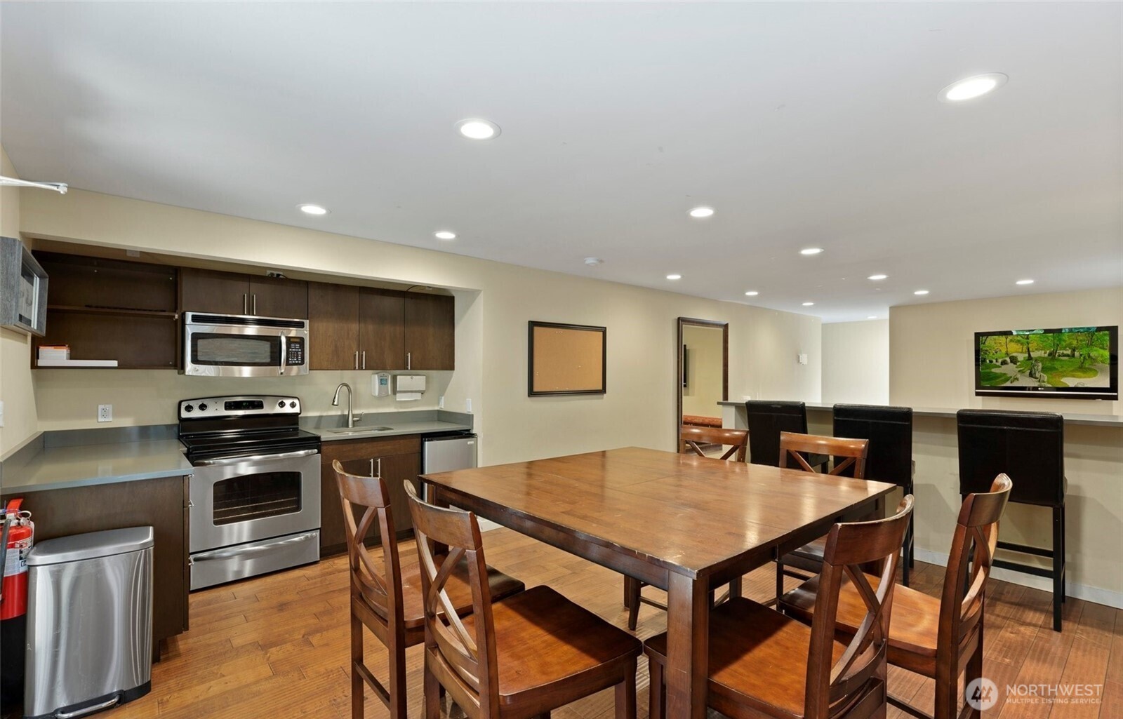 15070 NE 82nd Street #103, Redmond, WA 98052