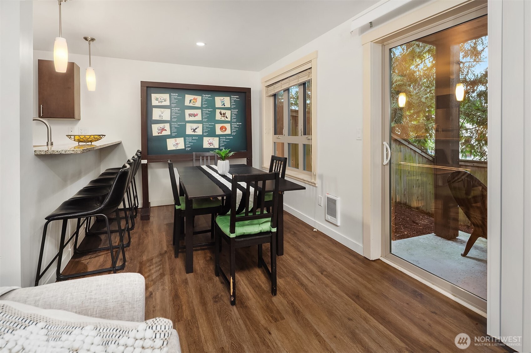 15070 NE 82nd Street #103, Redmond, WA 98052