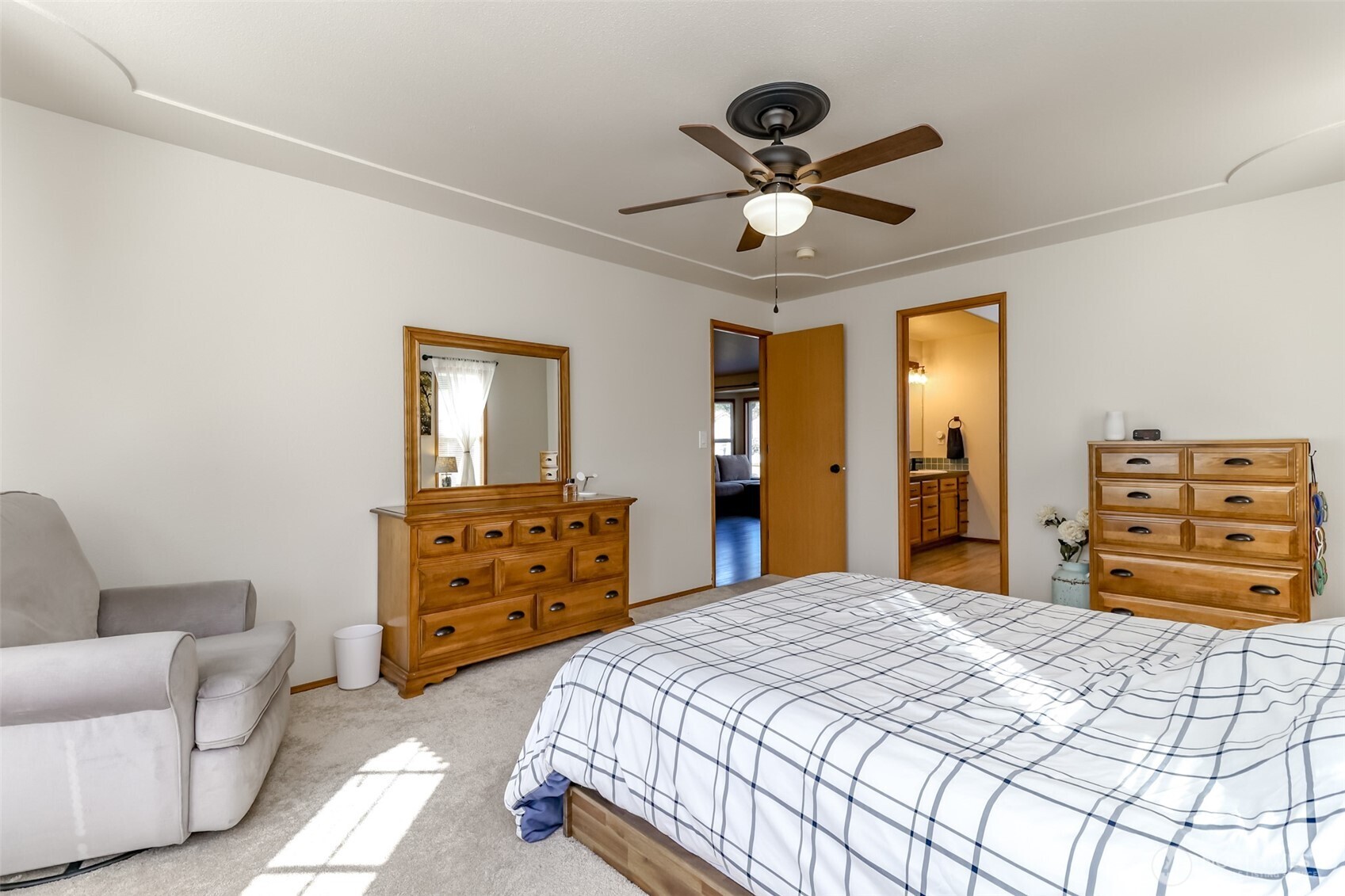 9120 Kelly Court NE, Lacey, WA 98516