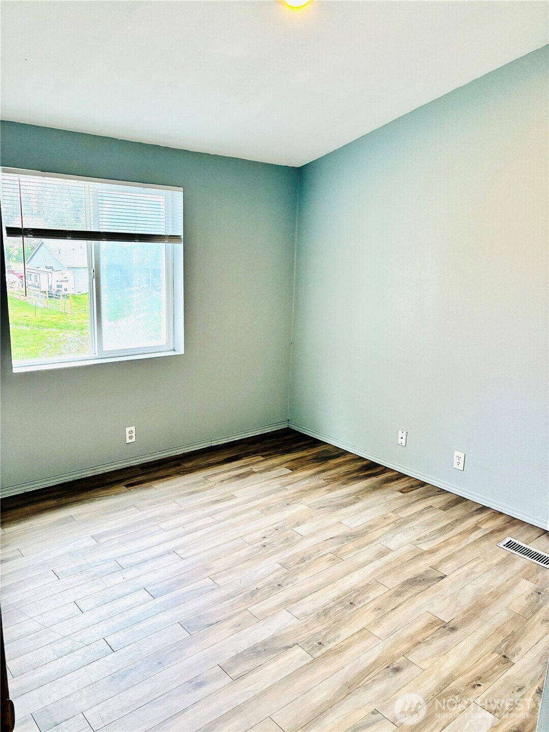 8212 350th Street Ct E, Roy, WA 98580