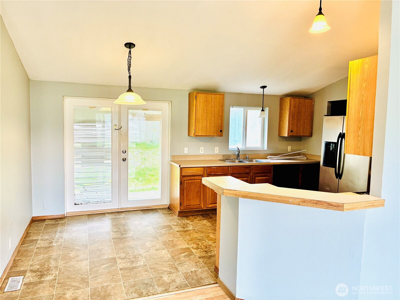 8212 350th Street Ct E, Roy, WA 98580