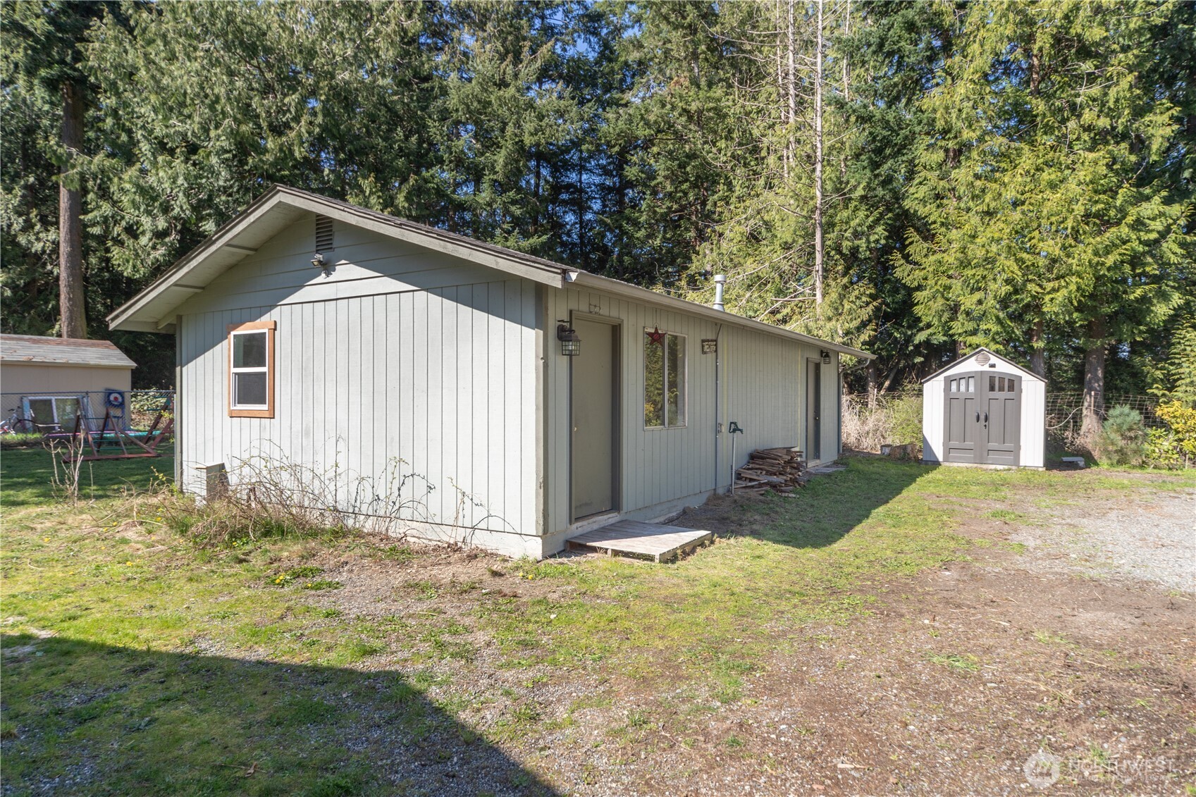 21 Glen Avenue , Chimacum, WA 98325