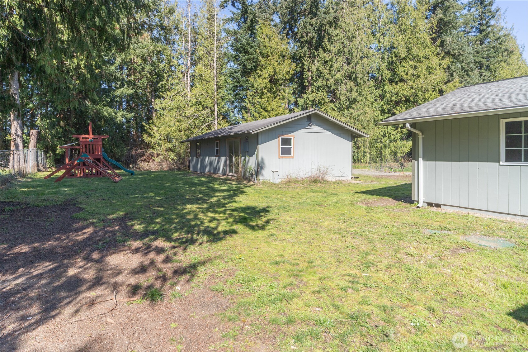 21 Glen Avenue , Chimacum, WA 98325