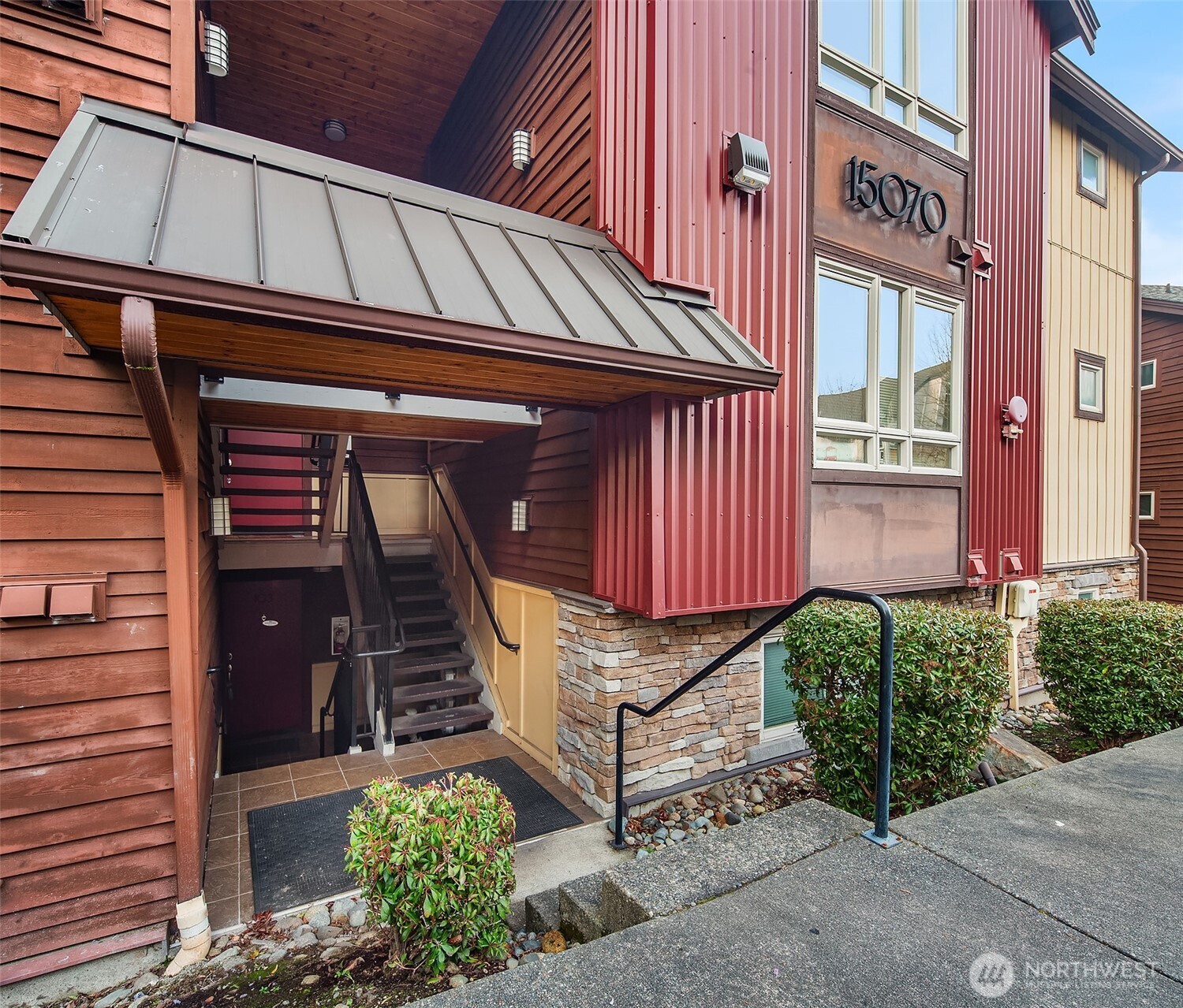 15070 NE 82nd Street #103, Redmond, WA 98052