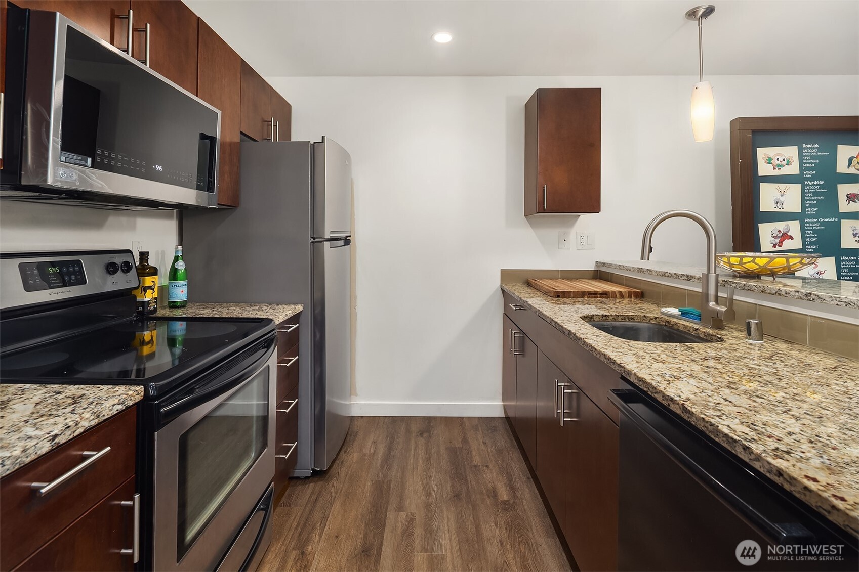 15070 NE 82nd Street #103, Redmond, WA 98052