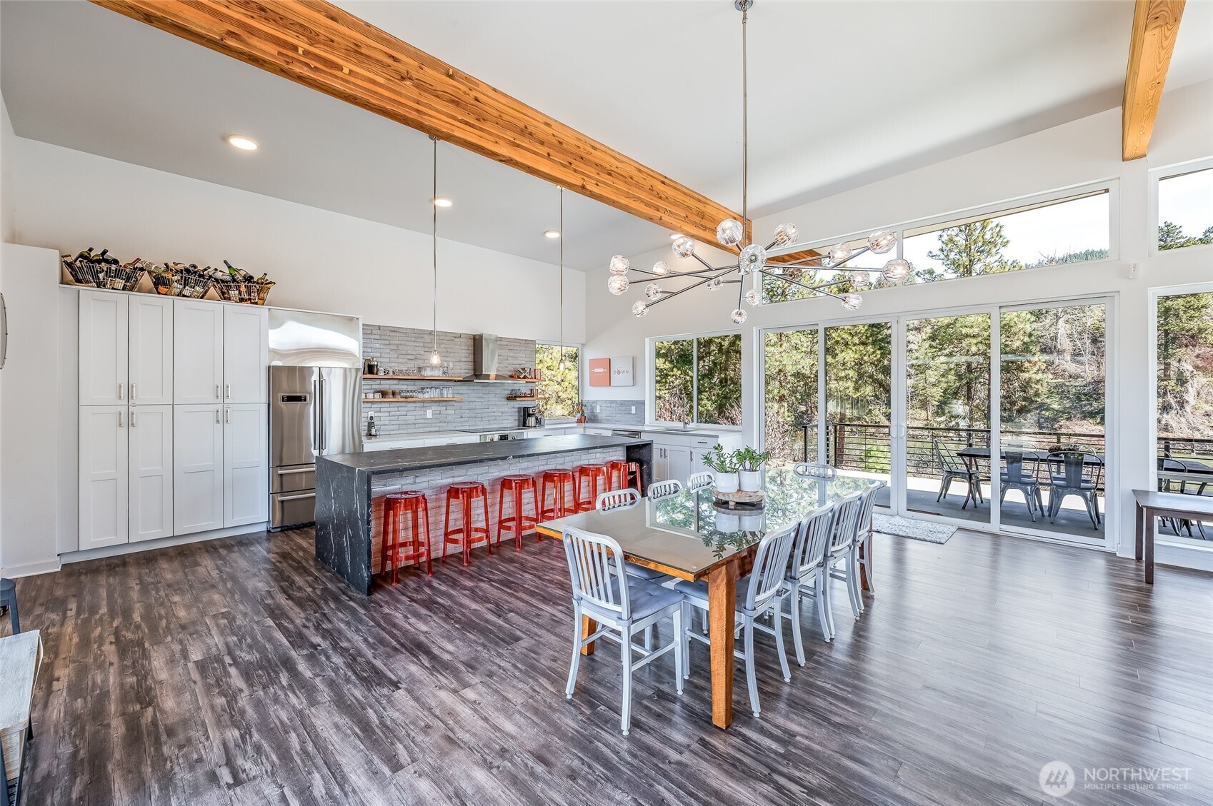 9275 Lone Pine Orchards Road , Leavenworth, WA 98826