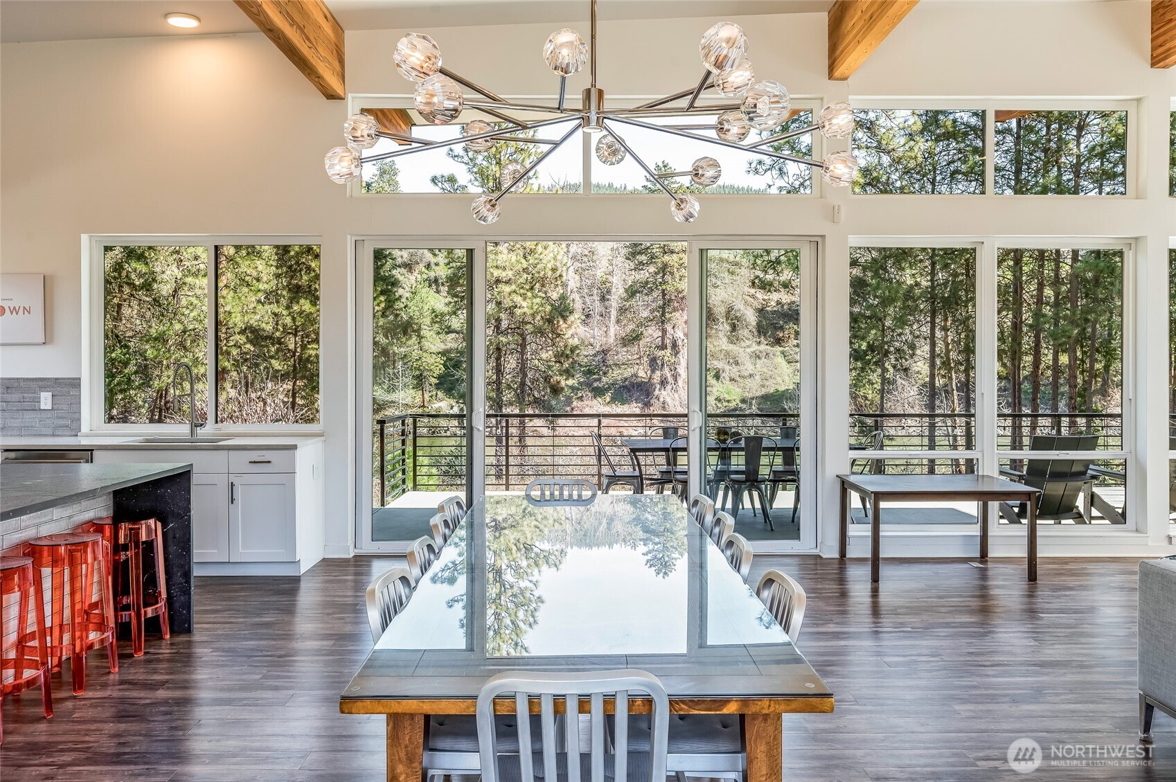 9275 Lone Pine Orchards Road , Leavenworth, WA 98826