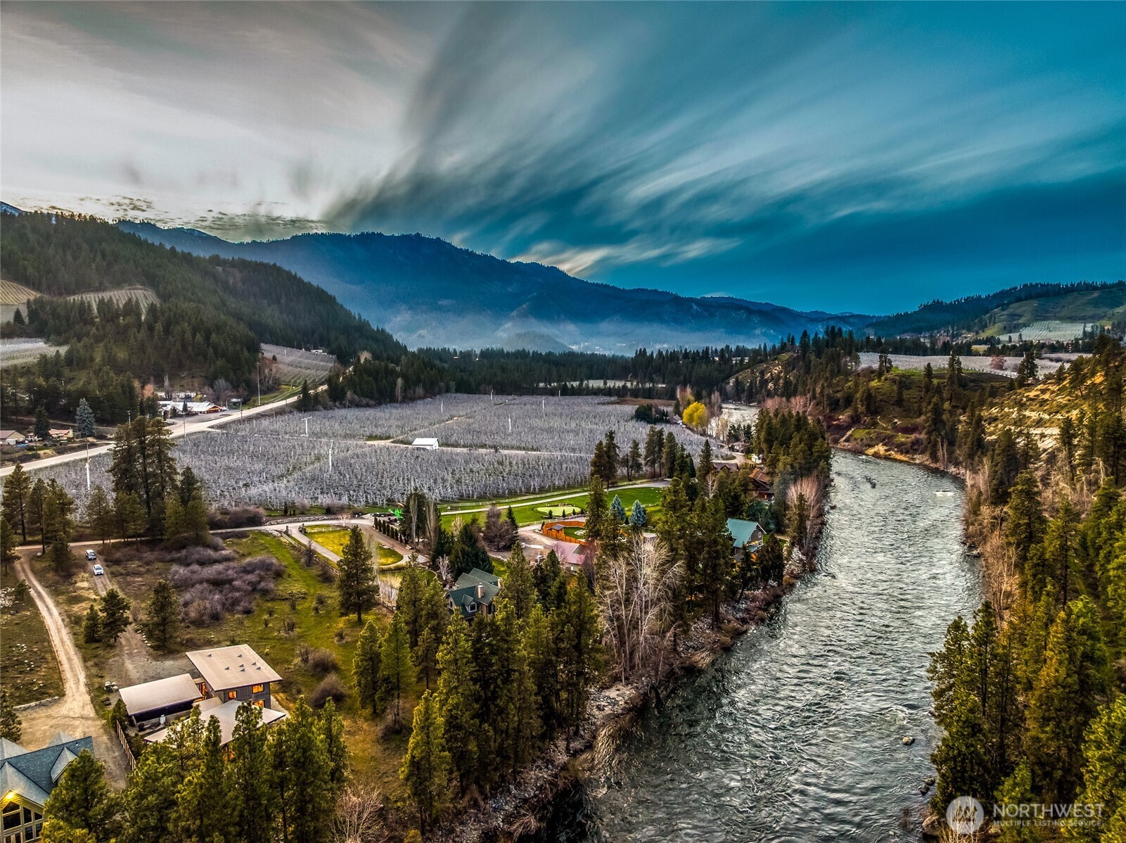 9275 Lone Pine Orchards Road , Leavenworth, WA 98826