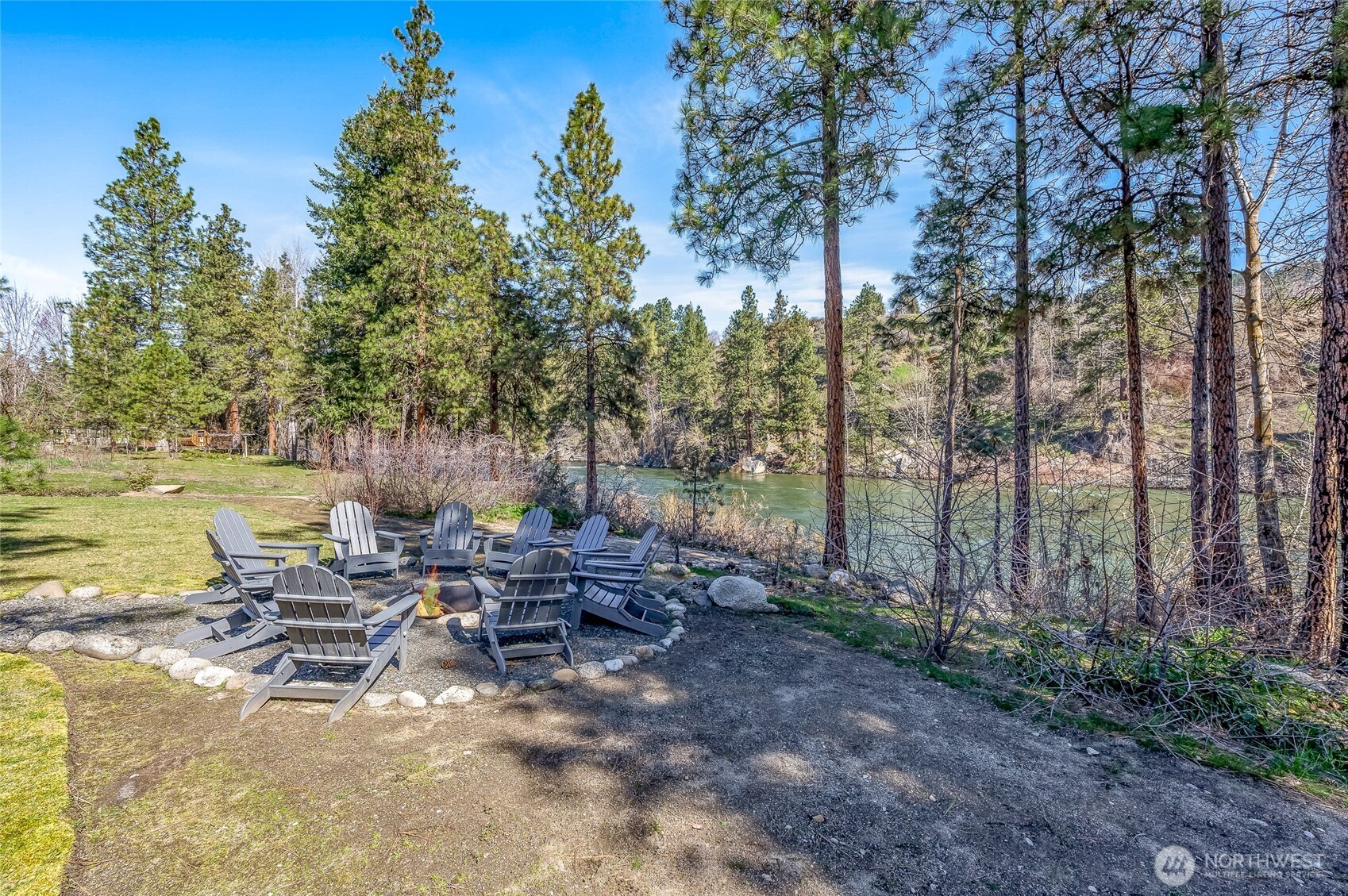 9275 Lone Pine Orchards Road , Leavenworth, WA 98826