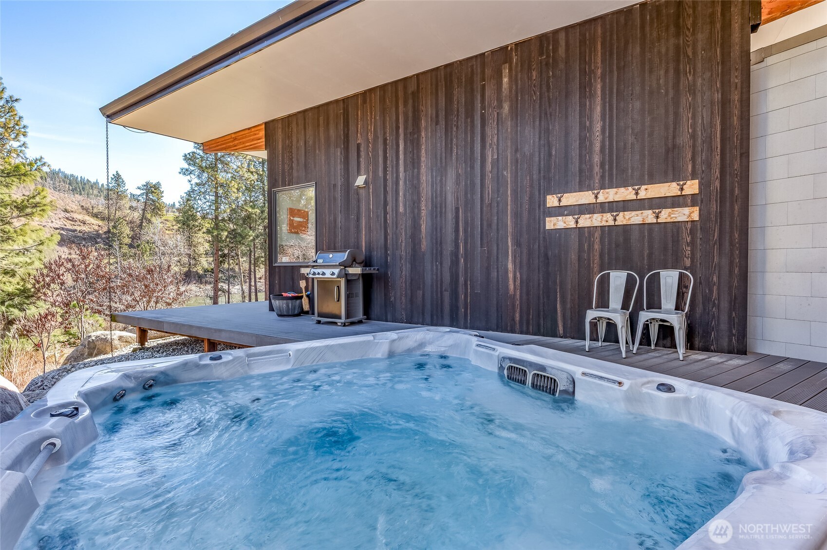 9275 Lone Pine Orchards Road , Leavenworth, WA 98826