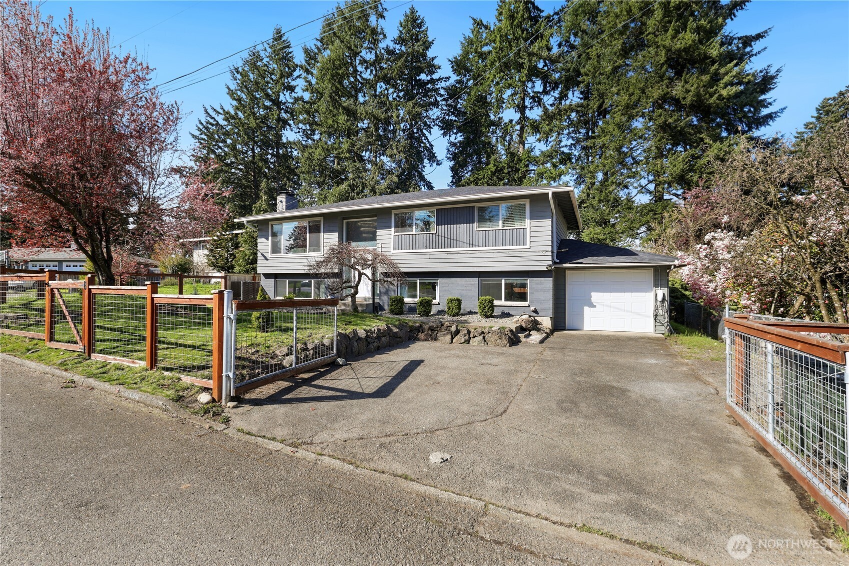 3434 S 290th Street , Auburn, WA 98001
