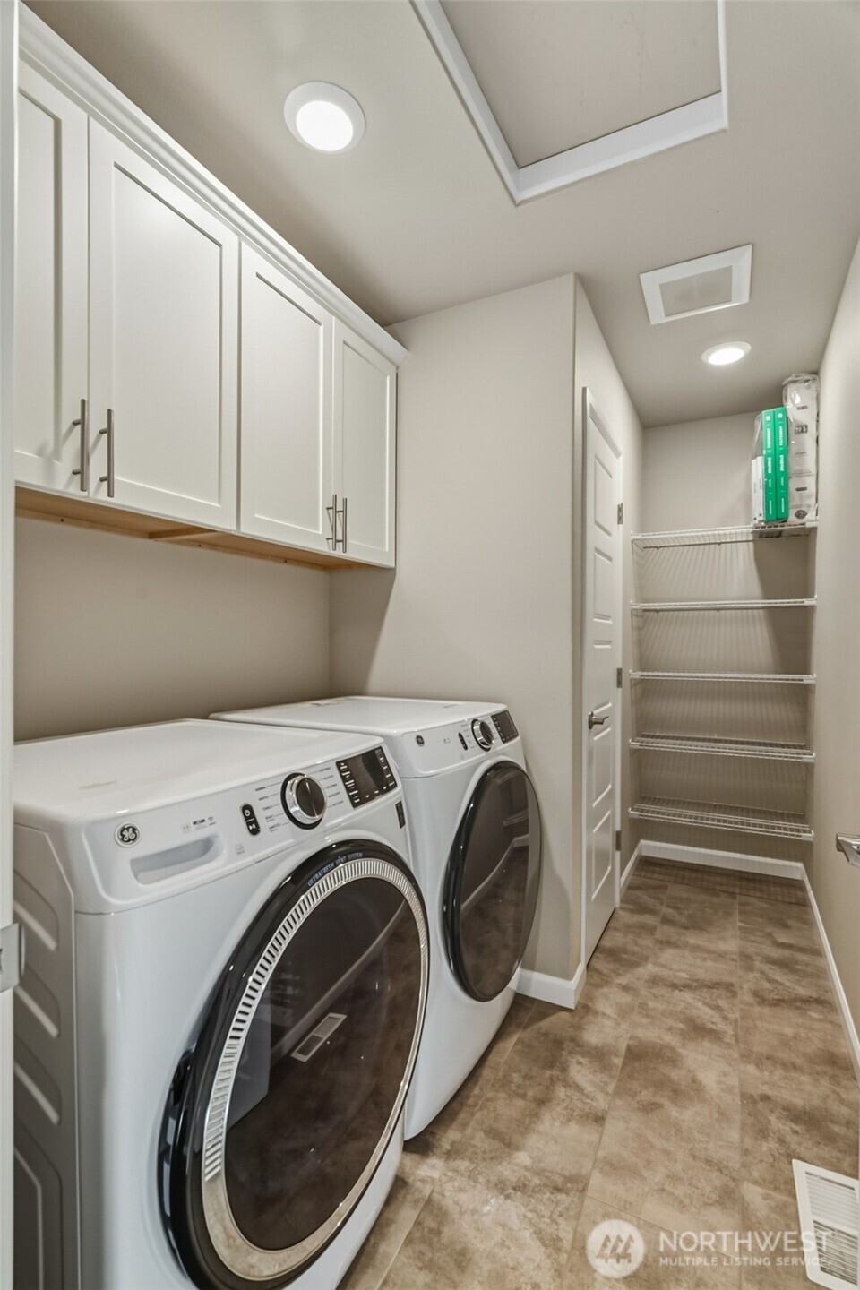 20316 SE 259th Street , Covington, WA 98042