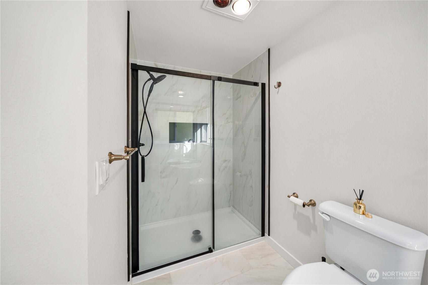 14609 142nd Avenue SE, Renton, WA 98059