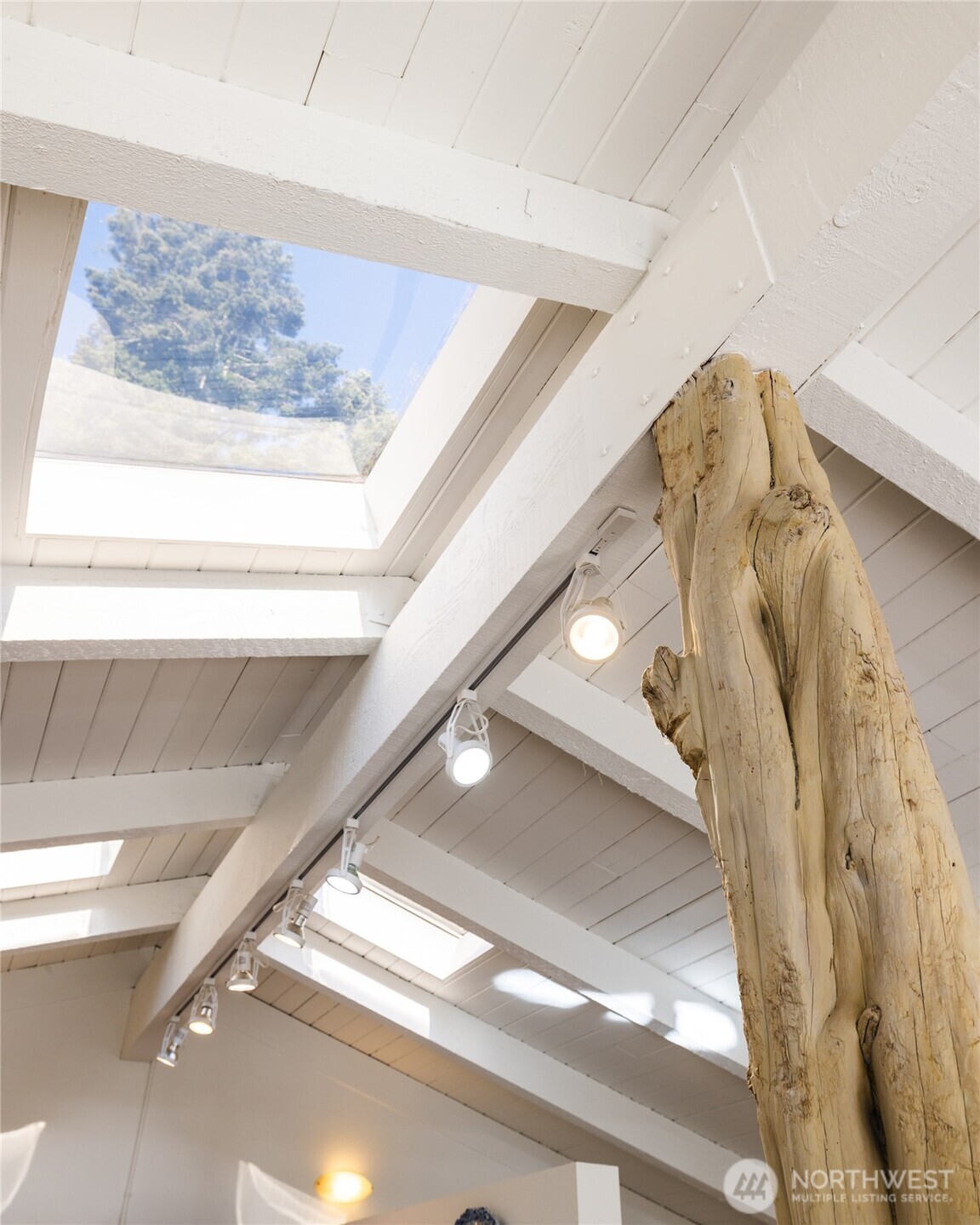 425 Yakima Place , La Conner, WA 98257