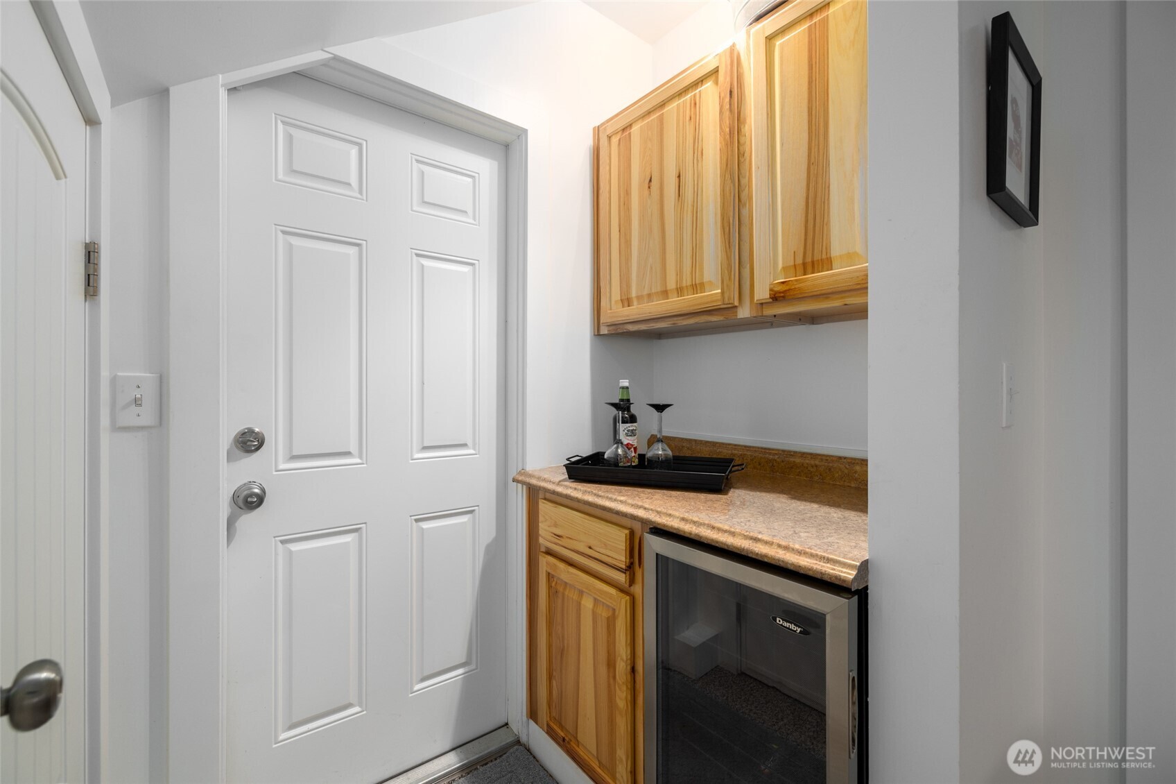 425 Yakima Place , La Conner, WA 98257