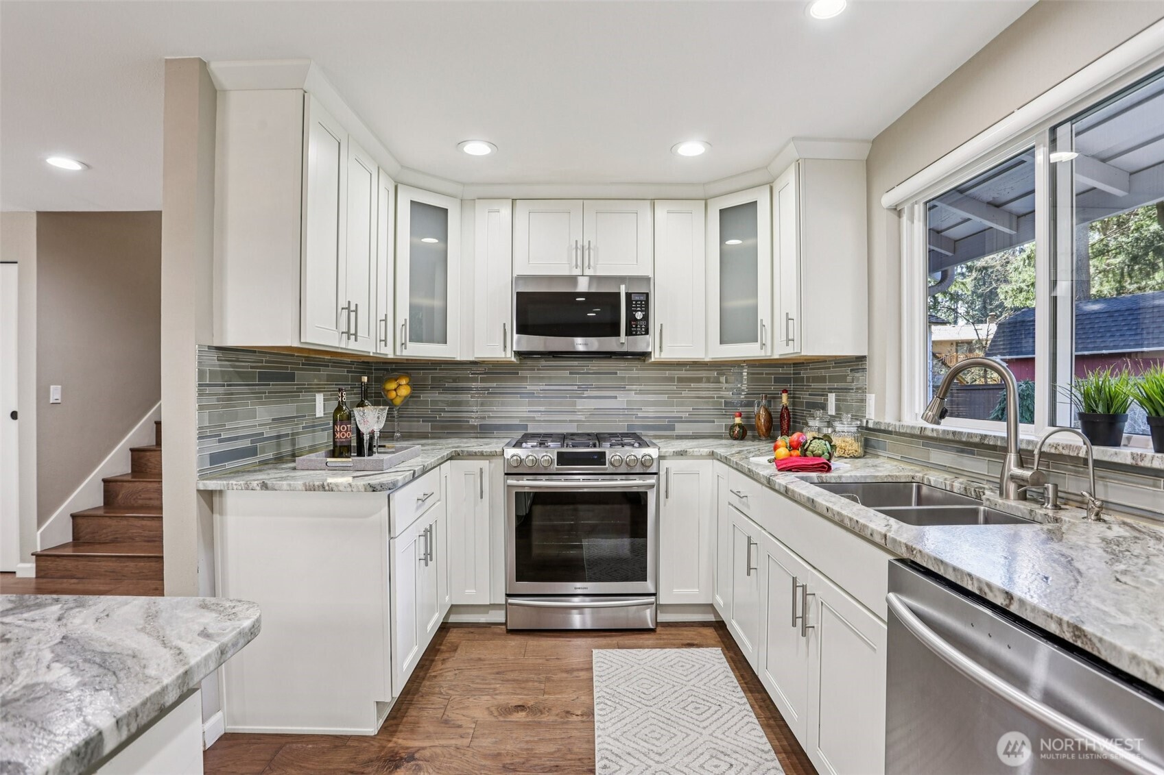 9207 120th Avenue SE, Newcastle, WA 98056