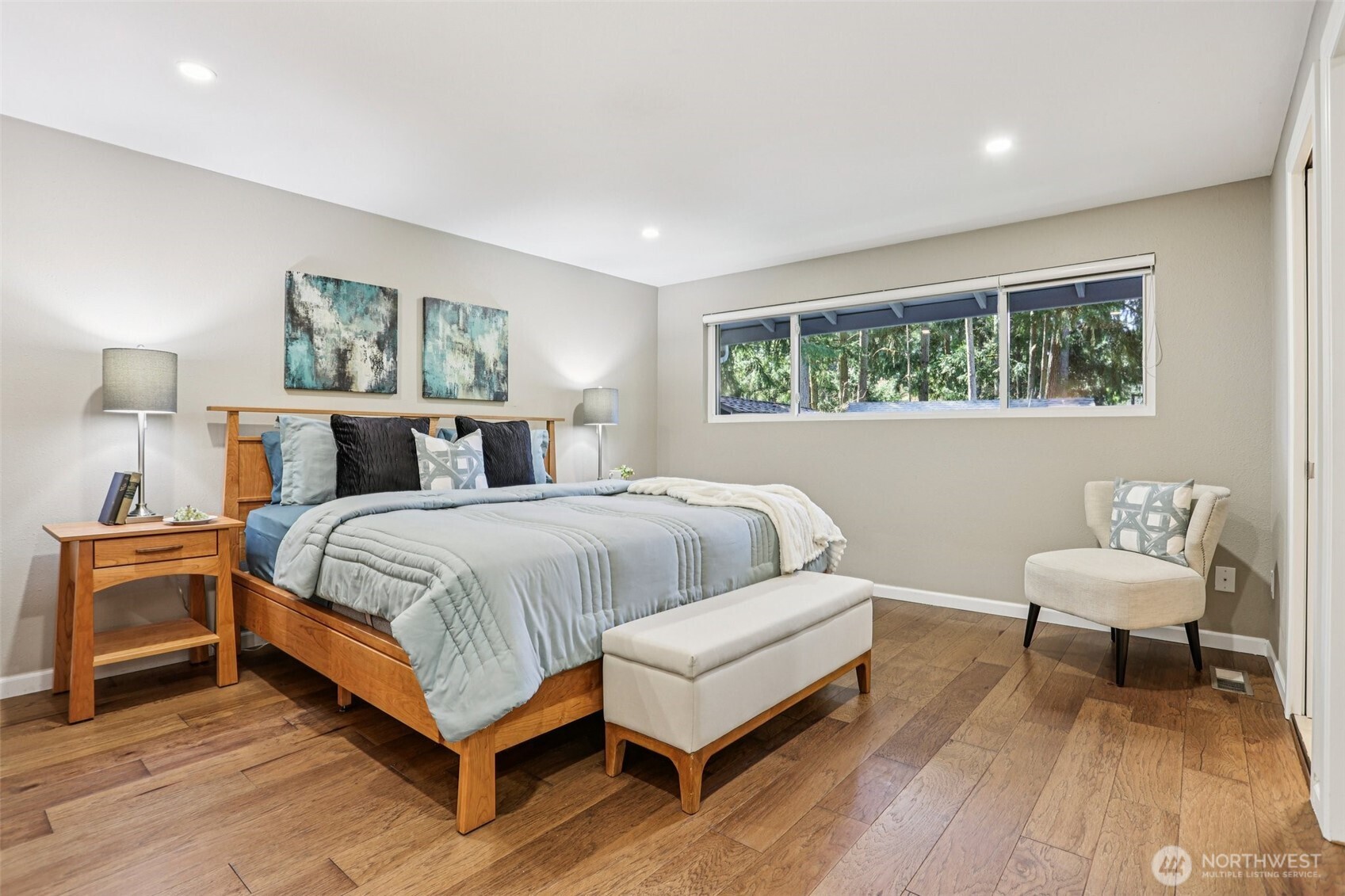 9207 120th Avenue SE, Newcastle, WA 98056