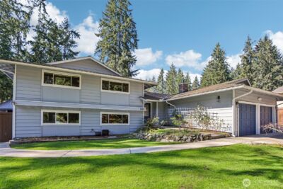 9207 120th Avenue SE, Newcastle, WA 98056 - Photo 3