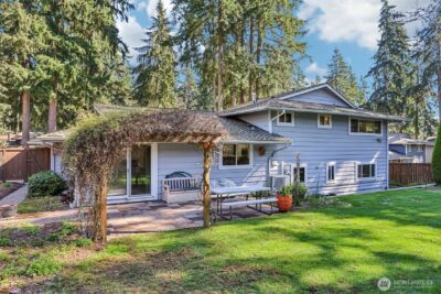 9207 120th Avenue SE, Newcastle, WA 98056 - Photo 32