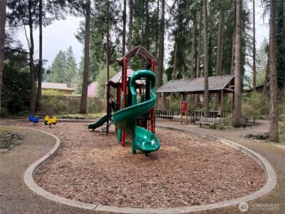 9207 120th Avenue SE, Newcastle, WA 98056 - Photo 39