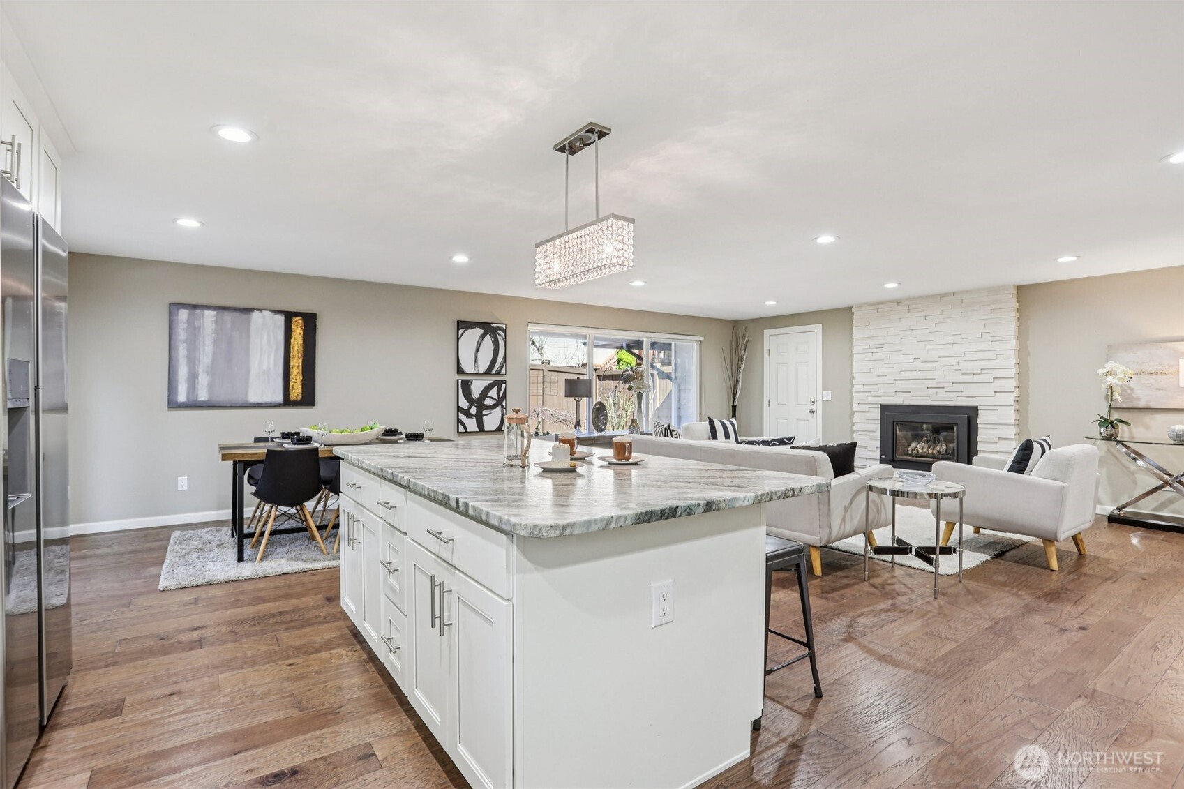 9207 120th Avenue SE, Newcastle, WA 98056