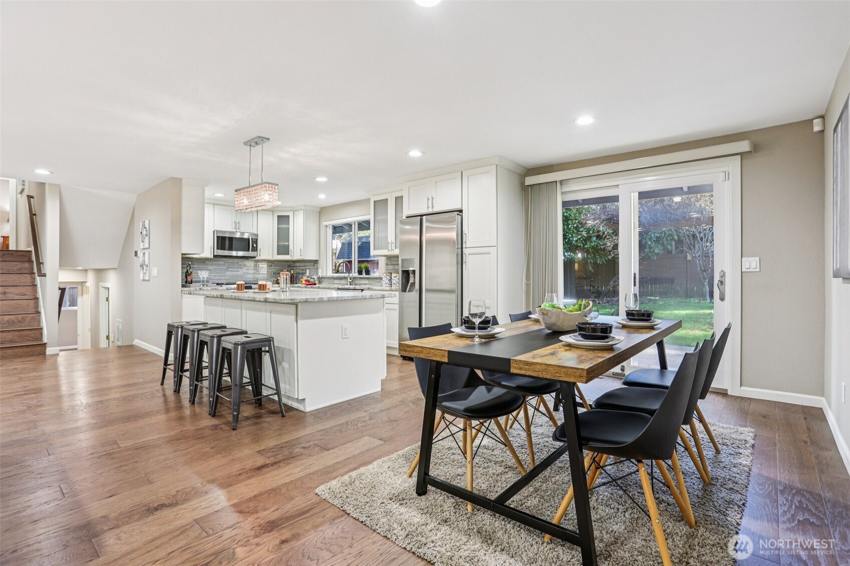 9207 120th Avenue SE, Newcastle, WA 98056