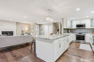 9207 120th Avenue SE, Newcastle, WA 98056 - Photo 10