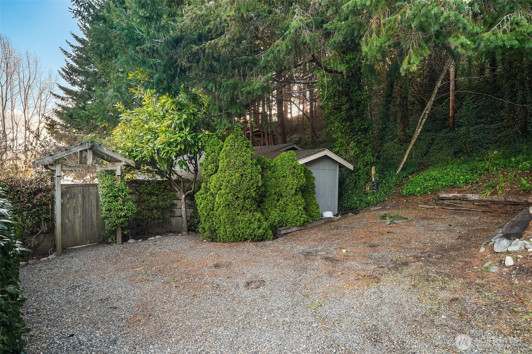 6602 Cromwell Beach Drive NW, Gig Harbor, WA 98335-7513
