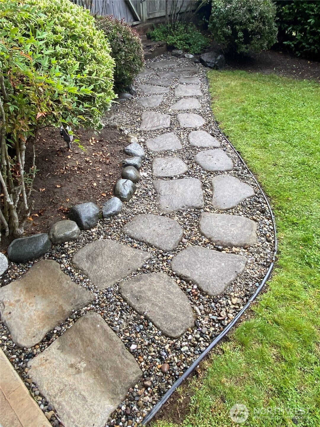 6602 Cromwell Beach Drive NW, Gig Harbor, WA 98335-7513