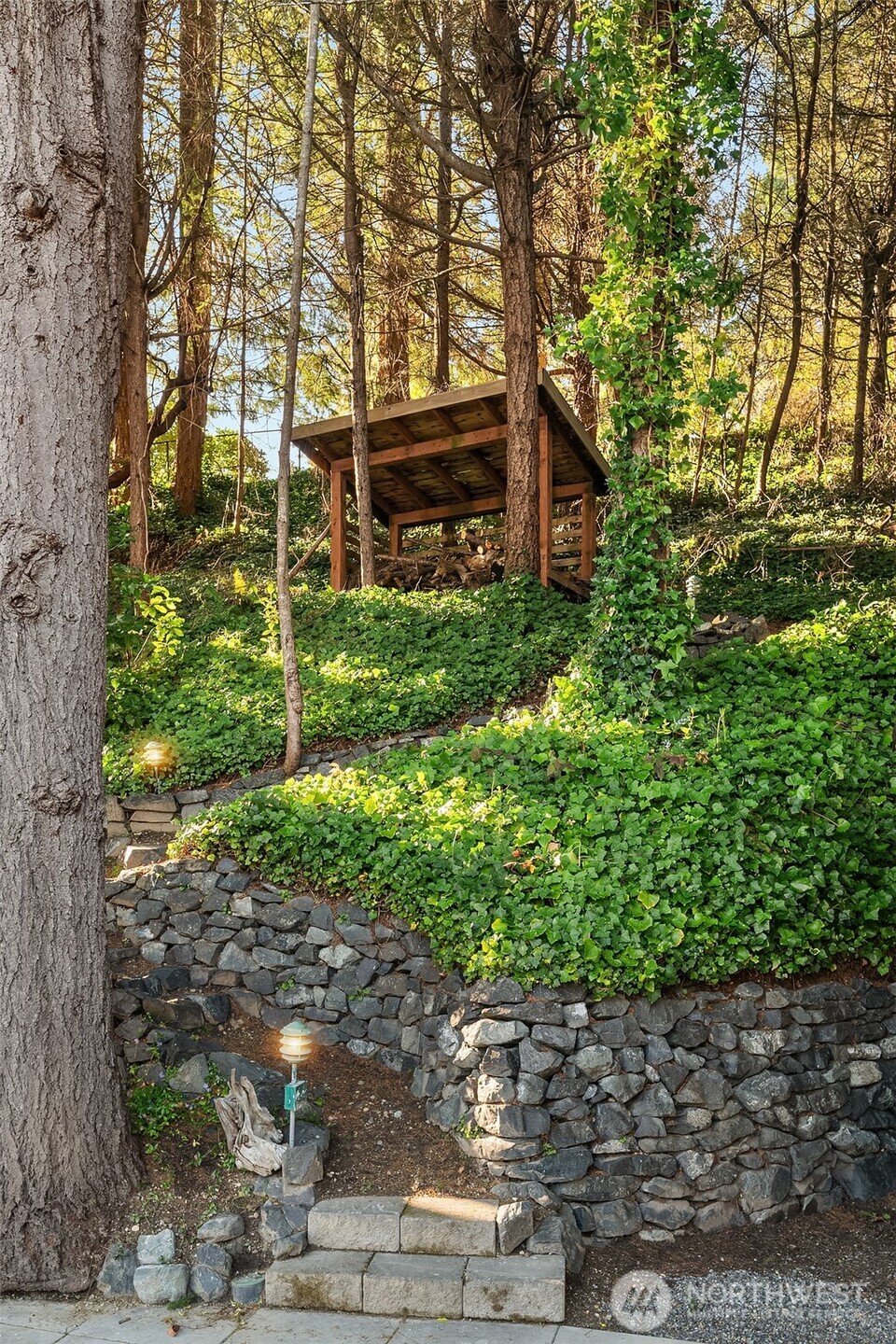 6602 Cromwell Beach Drive NW, Gig Harbor, WA 98335-7513