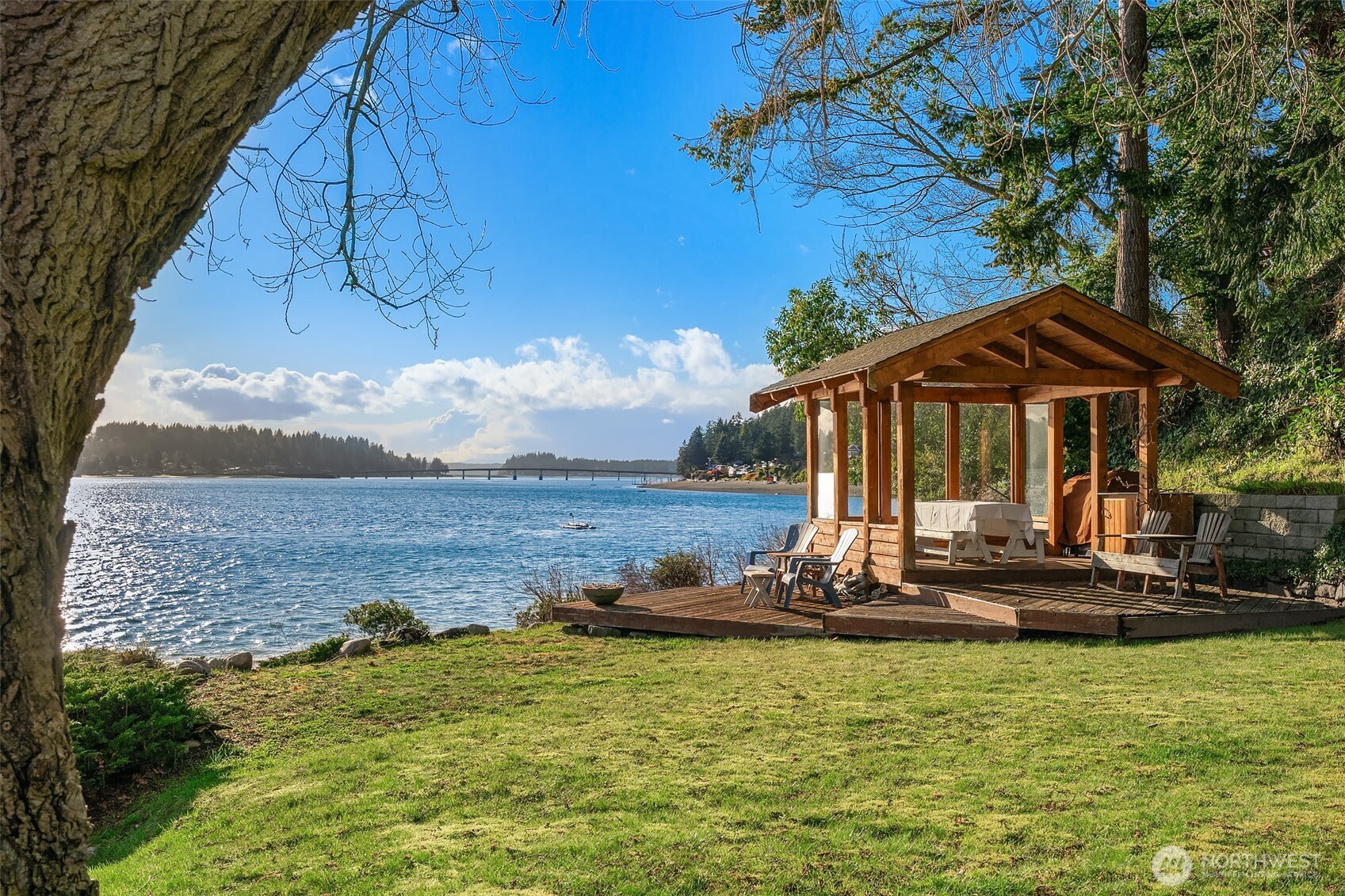 6602 Cromwell Beach Drive NW, Gig Harbor, WA 98335-7513