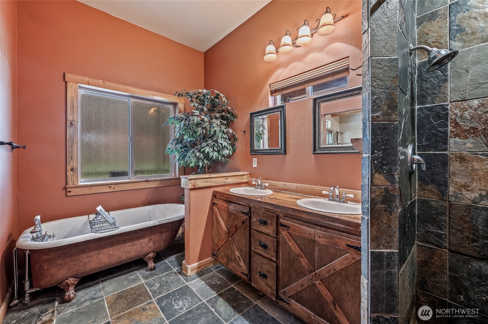 108 Latigo Lane , Leavenworth, WA 98826