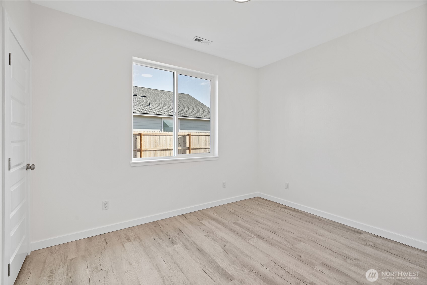 608 4th Street , Mattawa, WA 99349