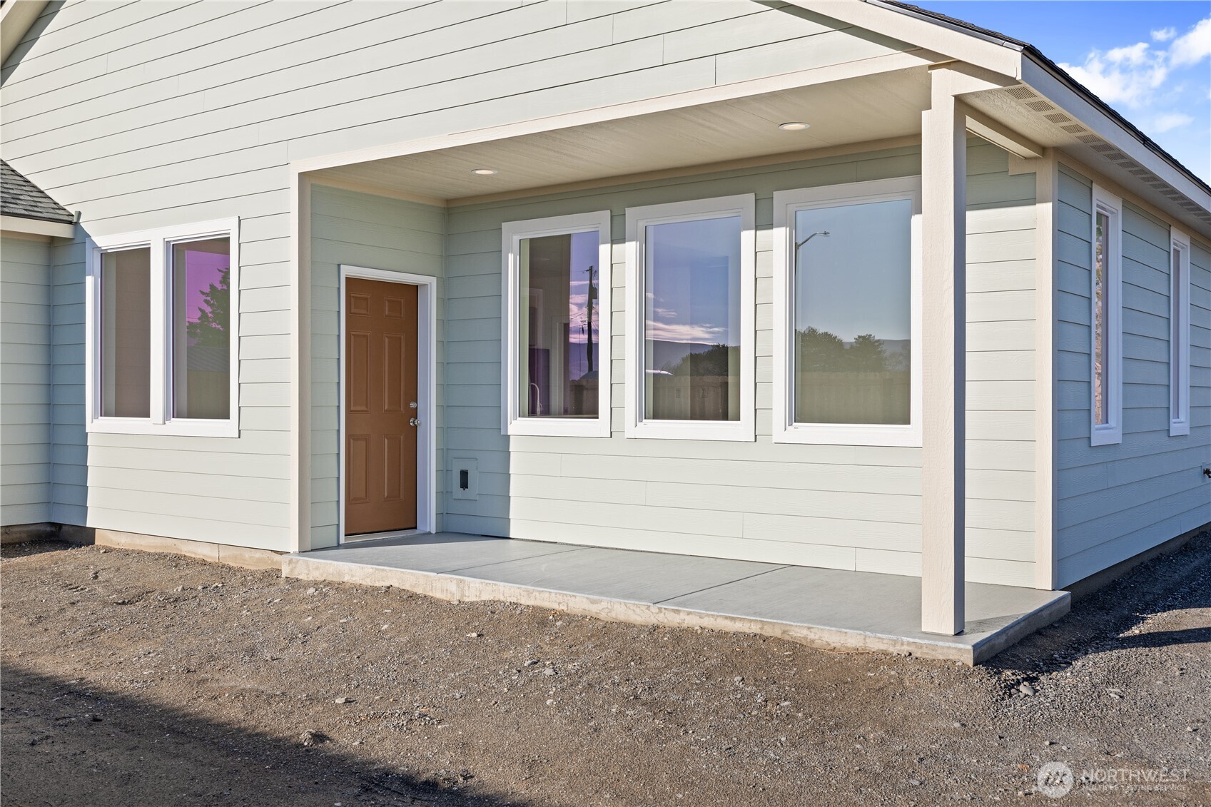 608 4th Street , Mattawa, WA 99349