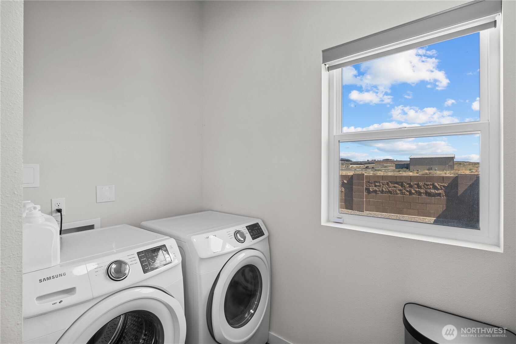 439 Airport Way SW, Mattawa, WA 99349