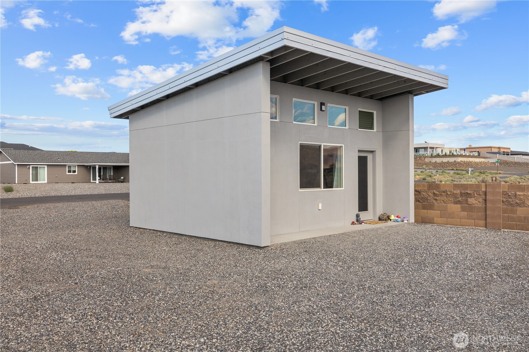 439 Airport Way SW, Mattawa, WA 99349
