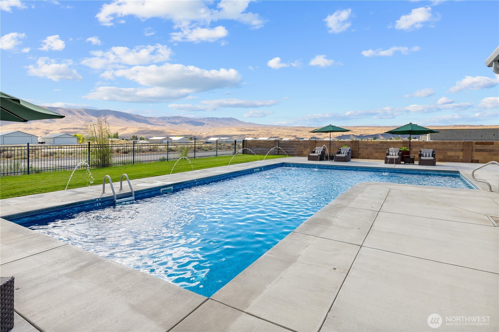 439 Airport Way SW, Mattawa, WA 99349