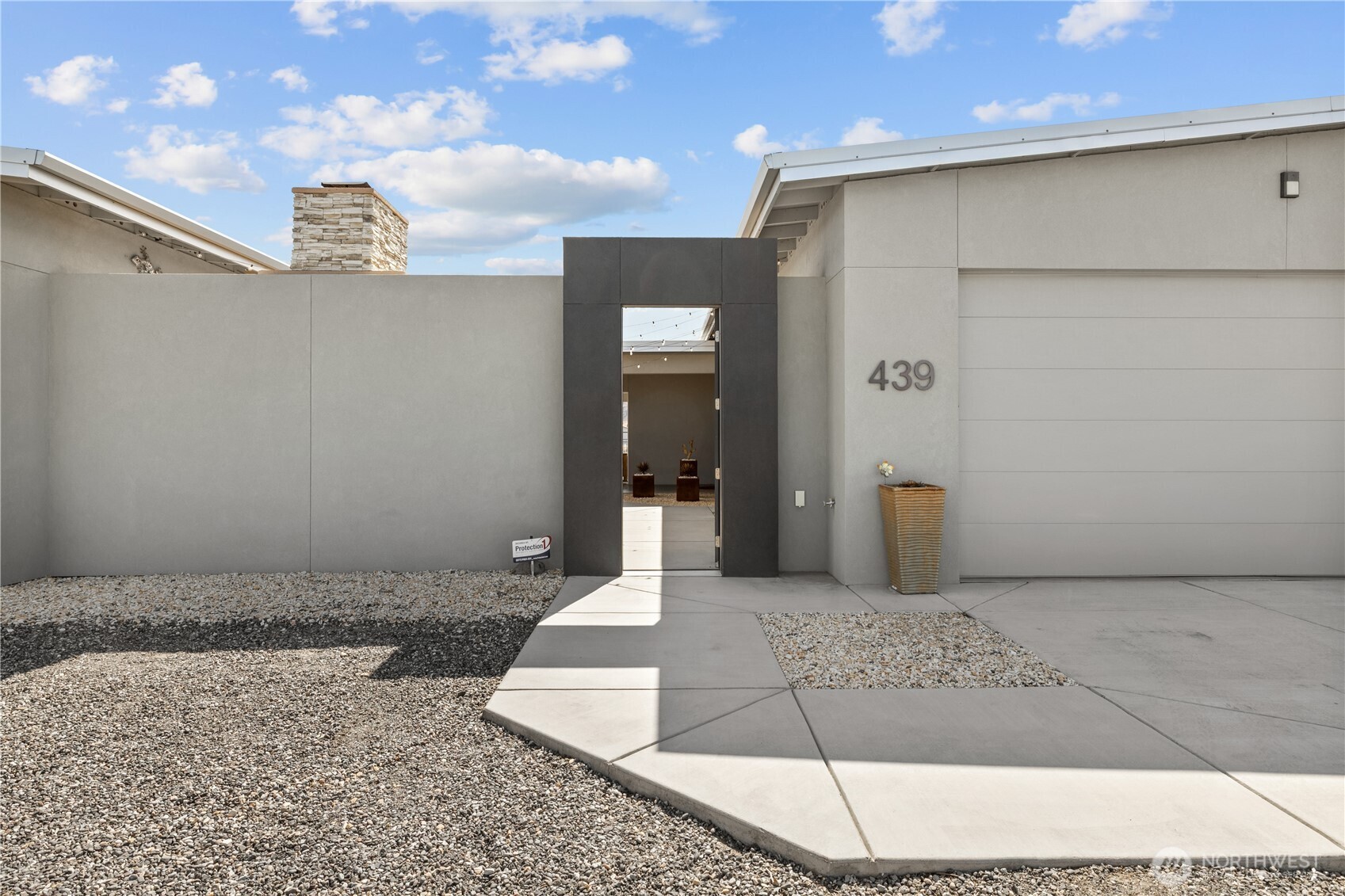 439 Airport Way SW, Mattawa, WA 99349
