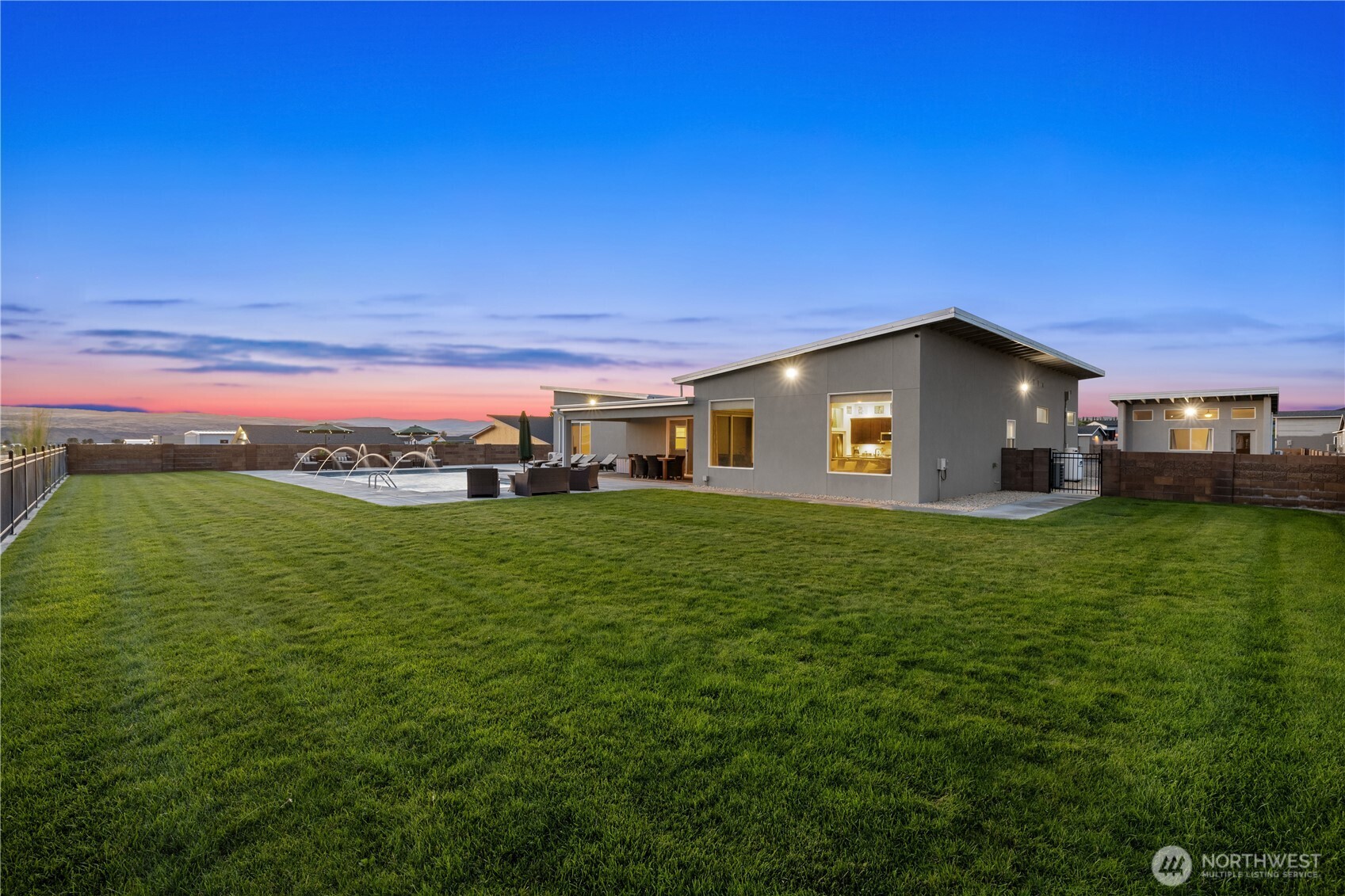 439 Airport Way SW, Mattawa, WA 99349