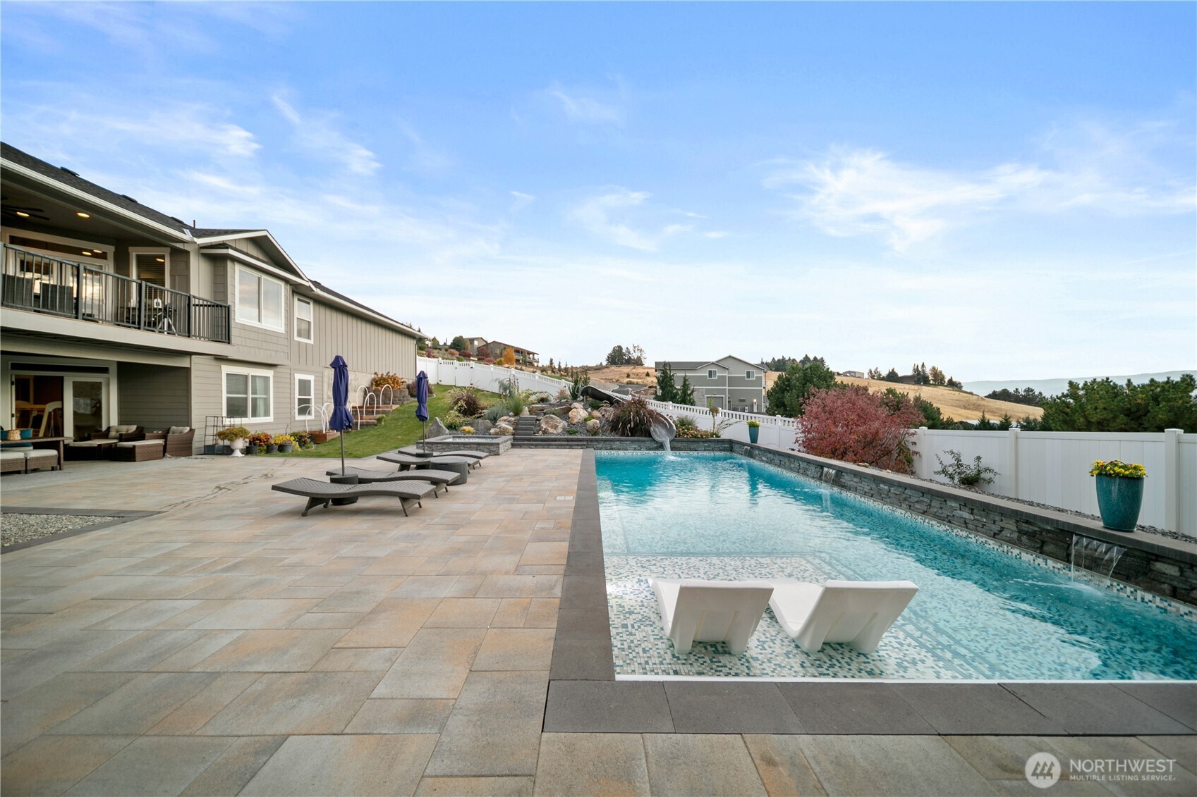 12 Elizabeth Court , Wenatchee, WA 98801